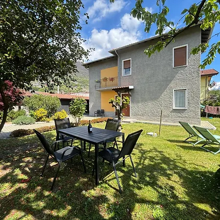 Apartman With Garden - Larihome A62 *